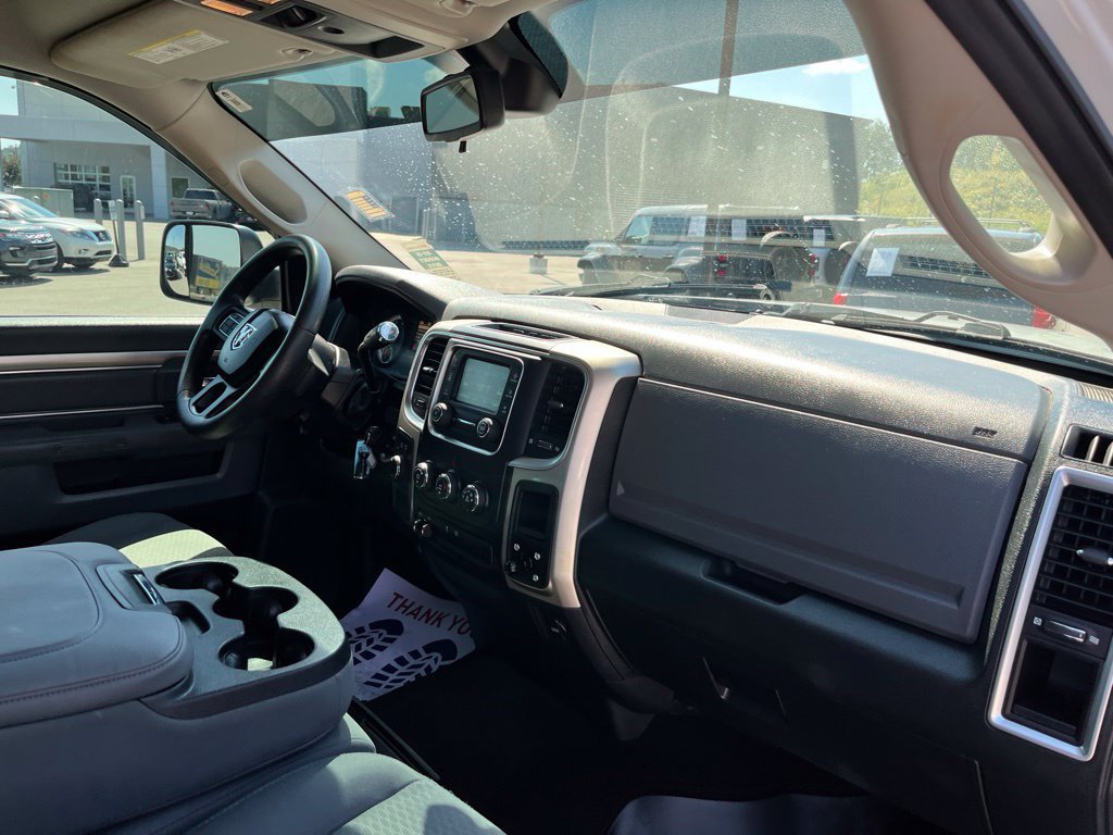 Used 2015 RAM 2500 SLT AWD/4WD image 11