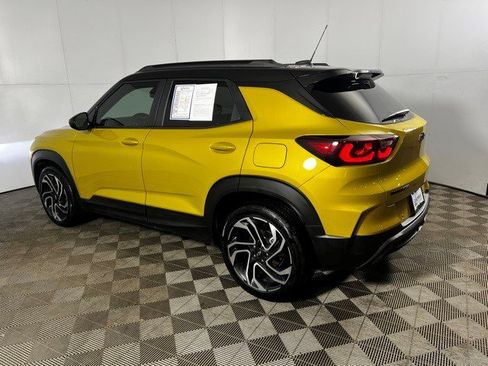 Certified 2025 Chevrolet TrailBlazer RS w/ Convenience Package image 4