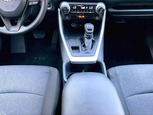Certified 2025 Toyota RAV4 XLE AWD/4WD image 17