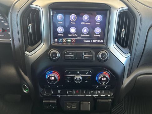 Used 2022 Chevrolet Silverado 2500 LT w/ Convenience Package AWD/4WD image 17