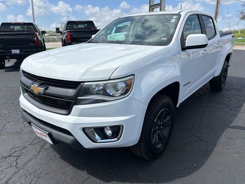 Used 2018 Chevrolet Colorado Z71 AWD/4WD image 8
