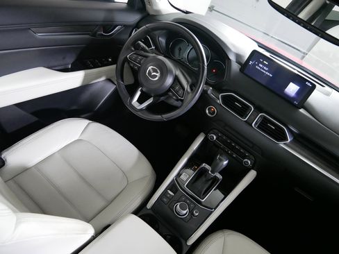 Used 2023 MAZDA CX-5 AWD 2.5 S w/ Premium Package image 9