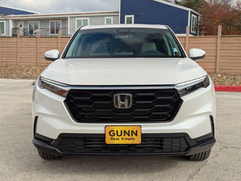 Used 2025 Honda CR-V EX image 9