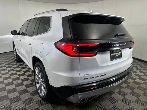 Used 2024 GMC Acadia Denali w/ Super Cruise Package AWD/4WD image 3