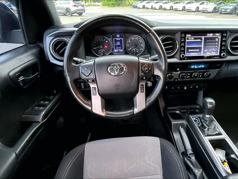 Certified 2021 Toyota Tacoma TRD Sport w/ Technology Package AWD/4WD image 5