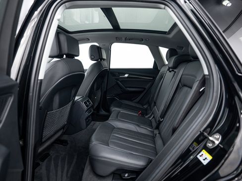 Used 2019 Audi Q5 2.0T Premium Plus image 18