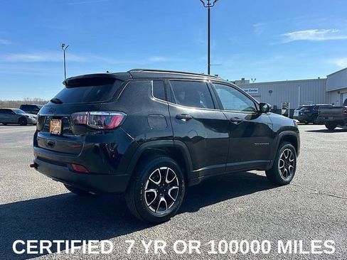 Used 2024 Jeep Compass Trailhawk AWD/4WD image 7