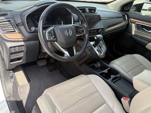 Used 2019 Honda CR-V Touring image 14