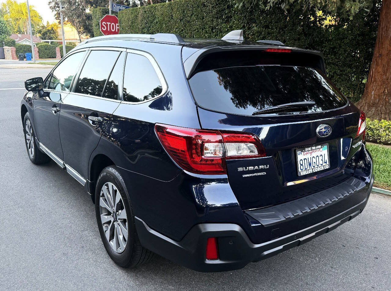 Used 2018 Subaru Outback 2.5i Touring AWD/4WD image 5