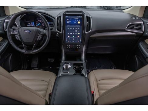 Used 2022 Ford Edge SEL w/ Convenience Package image 12