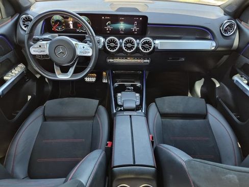Used 2023 Mercedes-Benz GLB 250 image 20