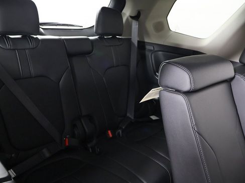 New 2026 Honda Pilot Touring image 29