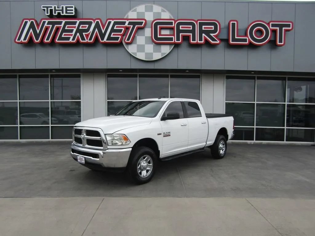 Used 2015 RAM 2500 SLT AWD/4WD image 1