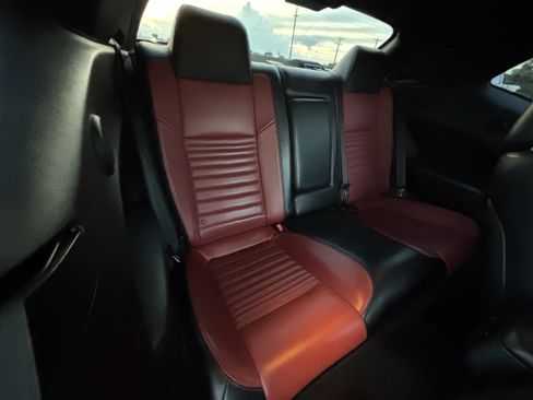 Used 2016 Dodge Challenger R/T Scat Pack RWD image 23