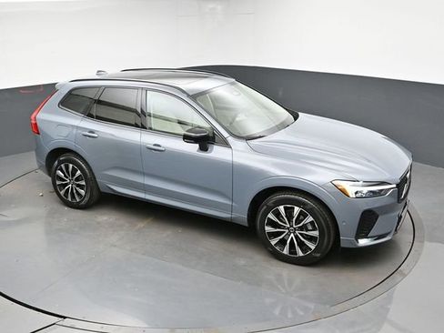 Certified 2023 Volvo XC60 B5 Plus w/ Climate Package FWD image 43