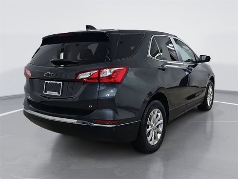 Certified 2021 Chevrolet Equinox LT image 3
