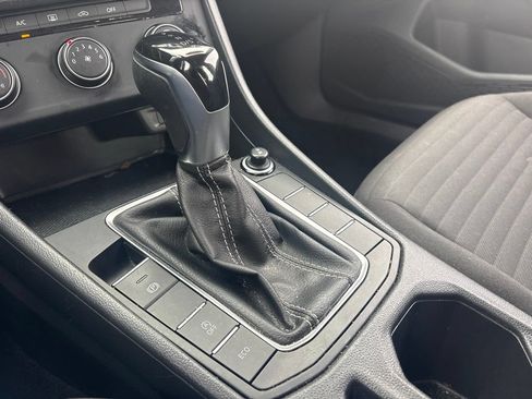 Used 2024 Volkswagen Jetta S FWD image 23