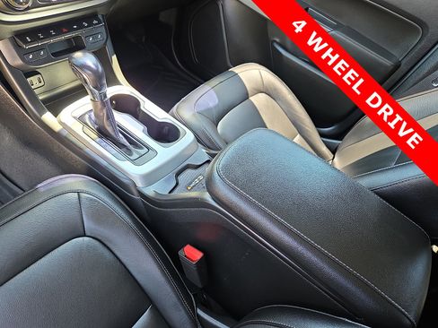 Used 2022 Chevrolet Colorado ZR2 w/ LPO, Power Package AWD/4WD image 25