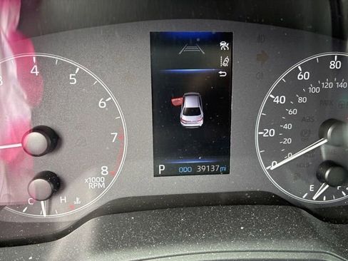 Used 2023 Toyota Corolla LE FWD image 8
