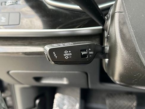 Used 2021 Audi Q7 2.0T Premium Plus w/ Executive Package image 40