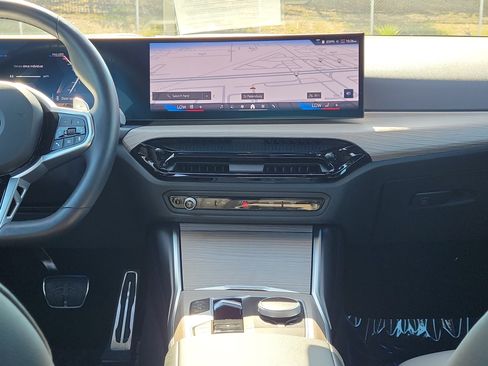 Used 2026 BMW 330i Sedan w/ M Sport Package RWD image 16