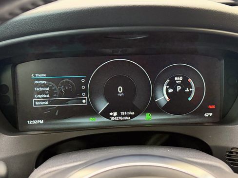 Used 2017 Jaguar F-PACE R-Sport image 75