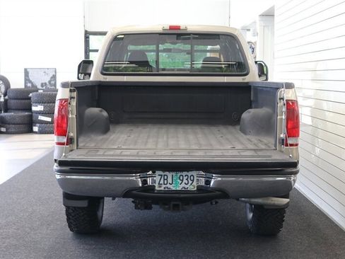 Used 2003 Ford F250 Lariat AWD/4WD image 15