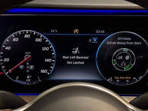 Used 2020 Mercedes-Benz E 350 Sedan image 23
