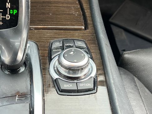 Used 2012 BMW 750Li xDrive image 20