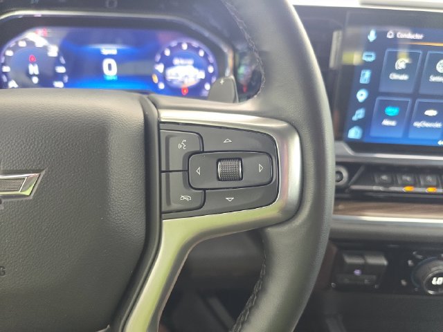 Used 2024 Chevrolet Silverado 1500 RST w/ Convenience Package II AWD/4WD image 18