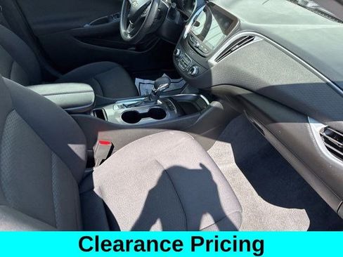 Used 2023 Chevrolet Malibu LT image 39