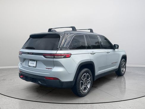 Used 2022 Jeep Grand Cherokee Trailhawk AWD/4WD image 7