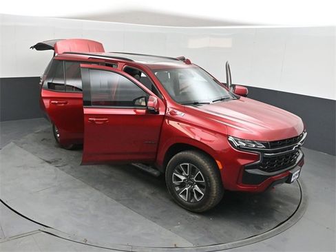 Used 2022 Chevrolet Tahoe Z71 w/ Luxury Package image 52