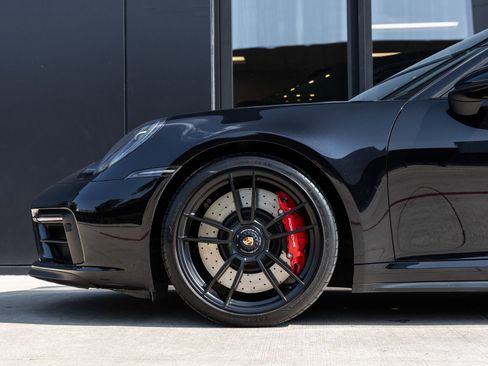 Used 2023 Porsche 911 Targa 4 GTS image 13