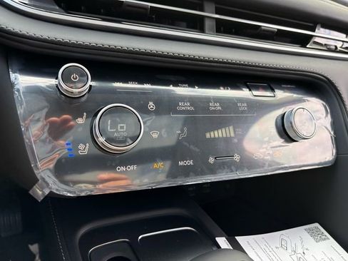 New 2026 INFINITI QX60 Luxe w/ Cargo Package FWD image 27