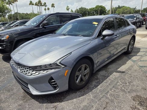 Used 2022 Kia K5 LX FWD image 3