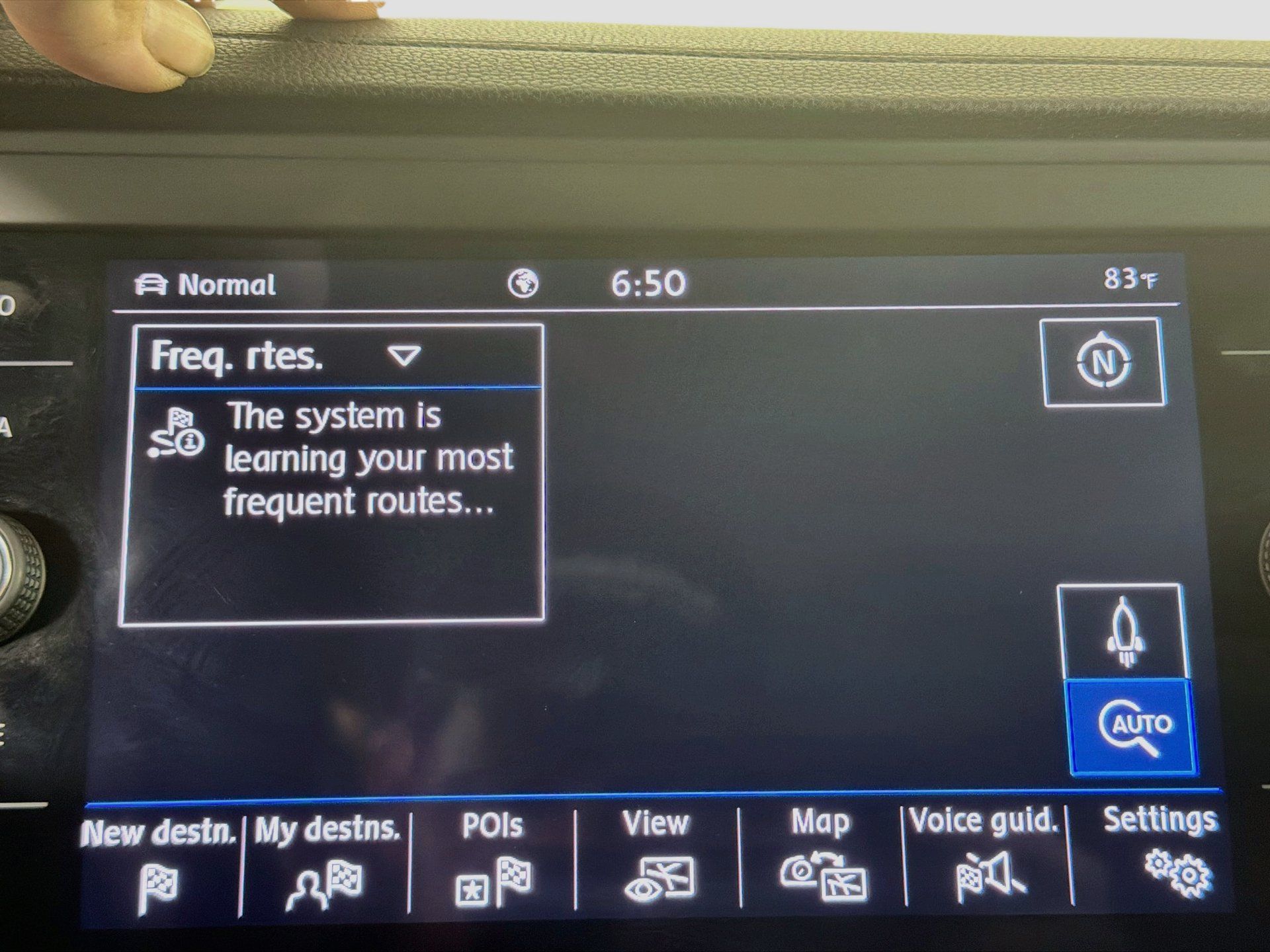 Used 2020 Volkswagen Jetta SEL Premium FWD image 12