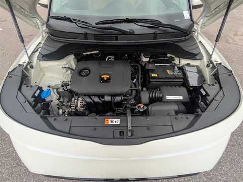 Used 2024 Kia Soul EX image 14