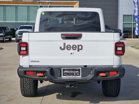 New 2026 Jeep Gladiator Mojave AWD/4WD image 8