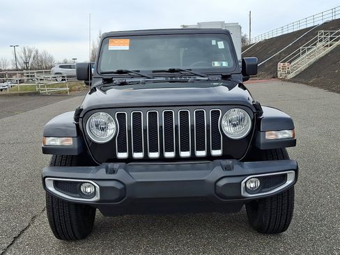 Certified 2022 Jeep Wrangler Unlimited Sahara w/ Cold Weather Group image 2