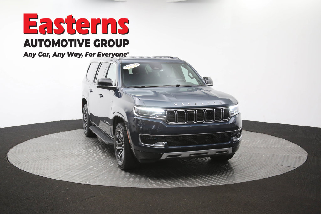 Used 2024 Jeep Wagoneer L Series II w/ Flexible Seating Group RWD image 58