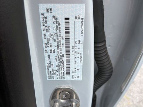 Used 2025 Ford Escape Active AWD/4WD image 5