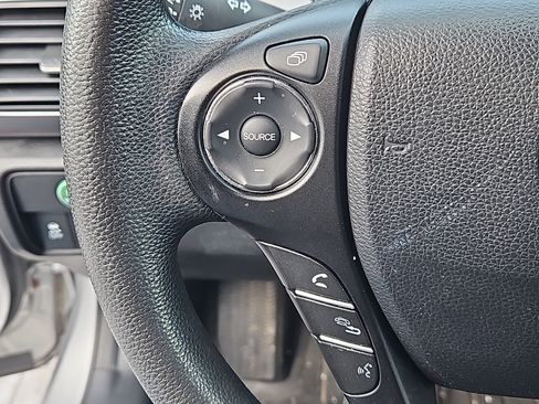 Used 2014 Honda Accord LX image 11