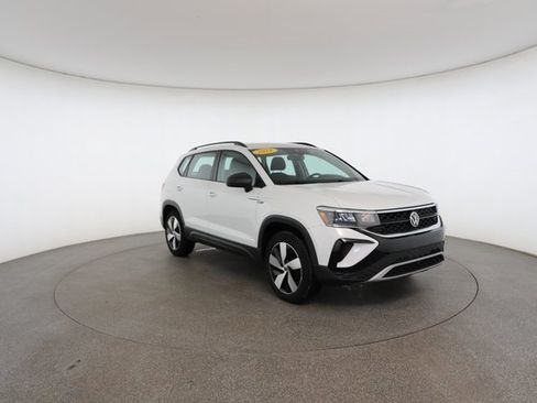 Used 2024 Volkswagen Taos S image 27