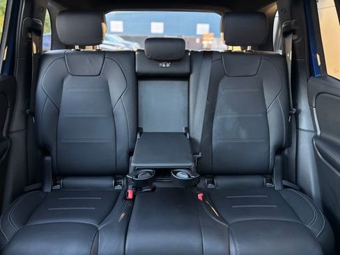 Used 2024 Mercedes-Benz GLB 250 4MATIC image 78