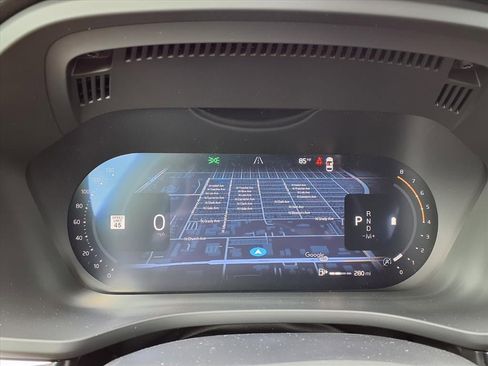 New 2026 Volvo XC60 B5 Plus w/ Protection Package Premier image 17