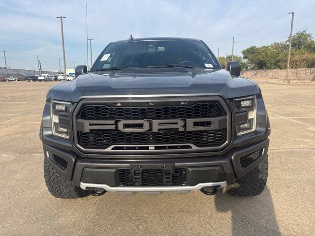 Used 2019 Ford F150 Raptor w/ Equipment Group 802A Luxury AWD/4WD image 4
