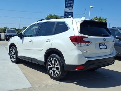 Used 2023 Subaru Forester Limited AWD/4WD image 10