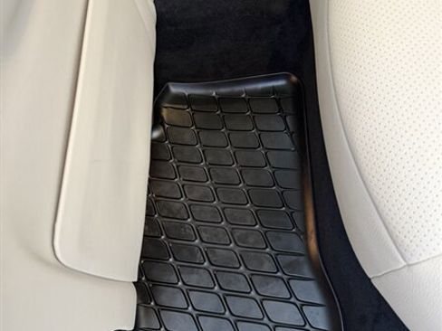 Used 2022 Mercedes-Benz GLC 300 4MATIC w/ Premium Package Lite image 43