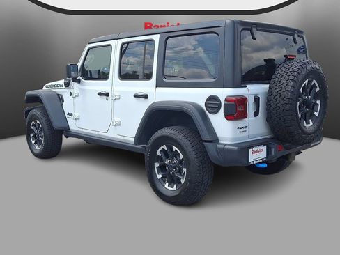 Used 2024 Jeep Wrangler Unlimited Rubicon 4xe AWD/4WD image 6